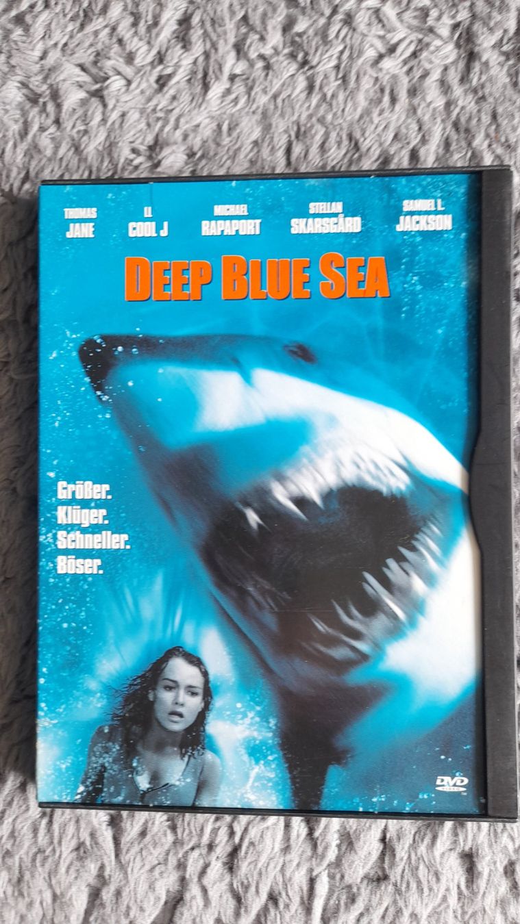 Tutti i DVDs: DEEP BLUE SEA     DVD – Usato da Wetzikon ZH venduto da Ramones01