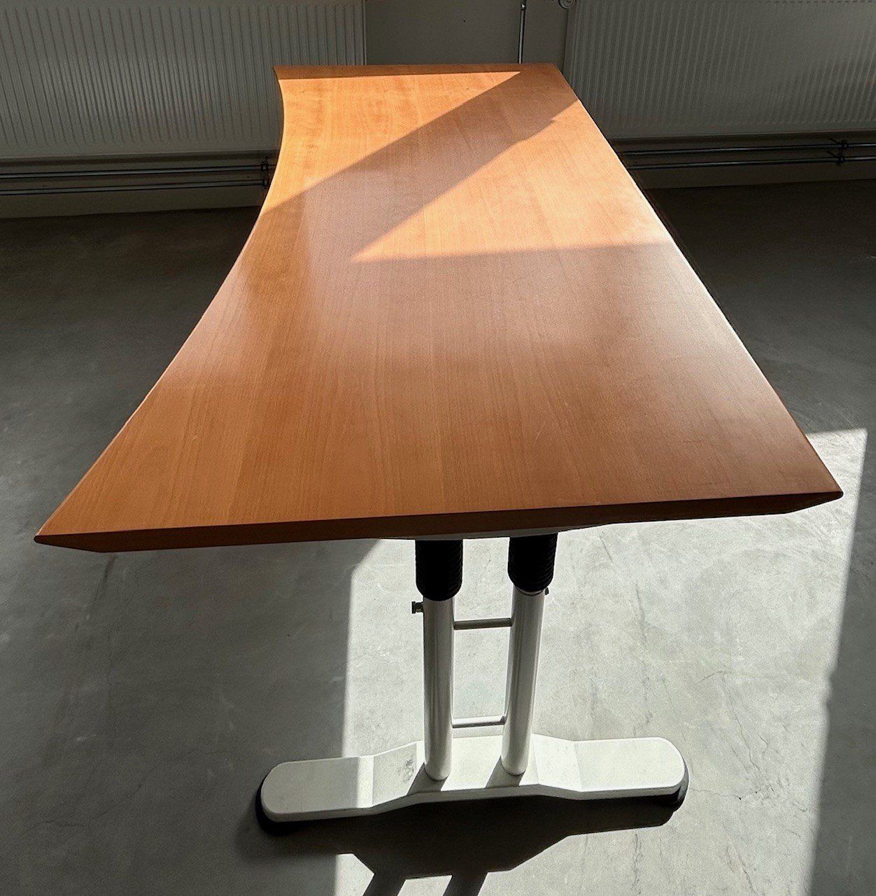 Scrivanie: Gebrauchter Bürotisch/Arbeitstisch, Holz – Usato da Mels venduto da fre_kqy2 1