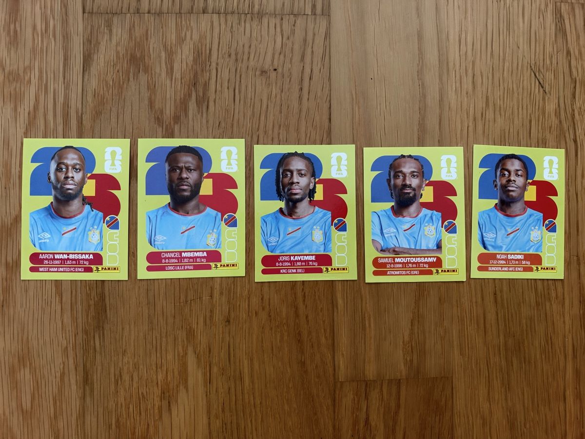 Panini Cartes à collectionner: Panini Sticker COD – D'occasion à Thun par ina_8hwc