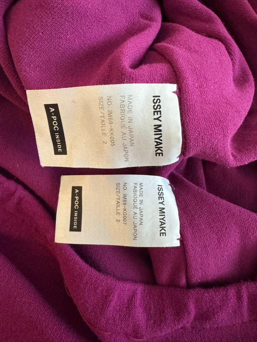 Issey Miyake Gonne: Issey Miyake – Usato da Fahrweid venduto da ana_jmk5 2