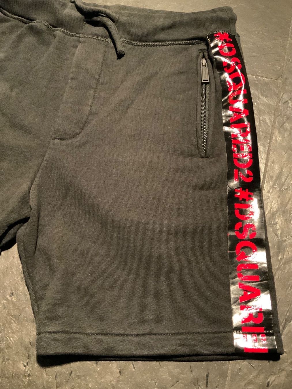 Pantaloni: Shorts, DESQUARED2, Knaben, 14Y, MEGA & COOL! – Usato da Stäfa venduto da sit_6wzd 1