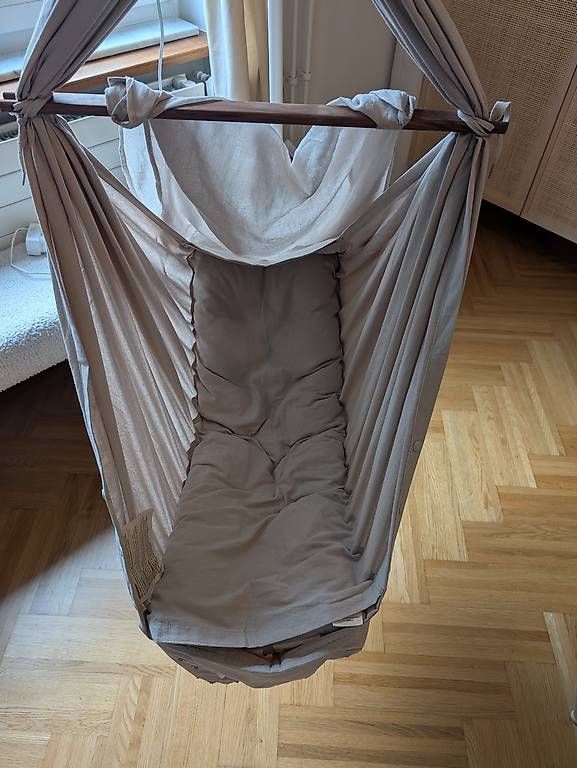Moonboon Sdraiette & Sdraiette a dondolo: Moonboon Federwiege – Usato da Zürich venduto da WalkMen 1