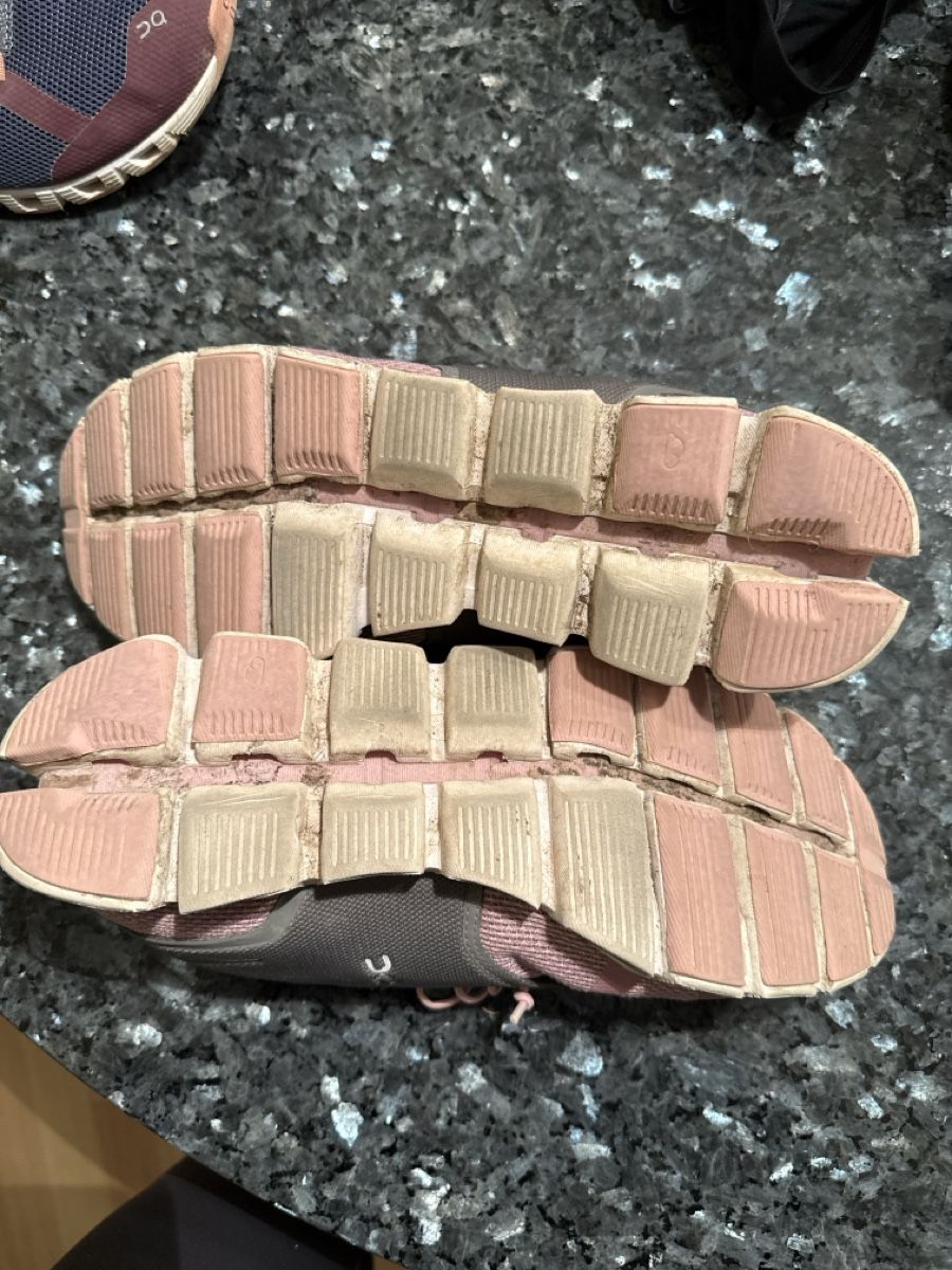 Scarpe da donna: Turnschuhe On – Usato da Muotathal venduto da sin_pdj6 3