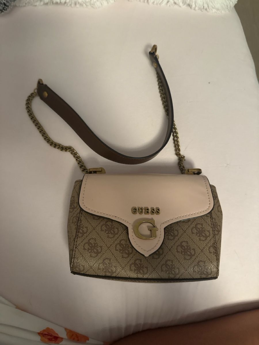 Guess Taschen für Damen: GUESS Tasche – Neu (gemäss Beschreibung) aus Zumikon von Lauraschubiger18 2