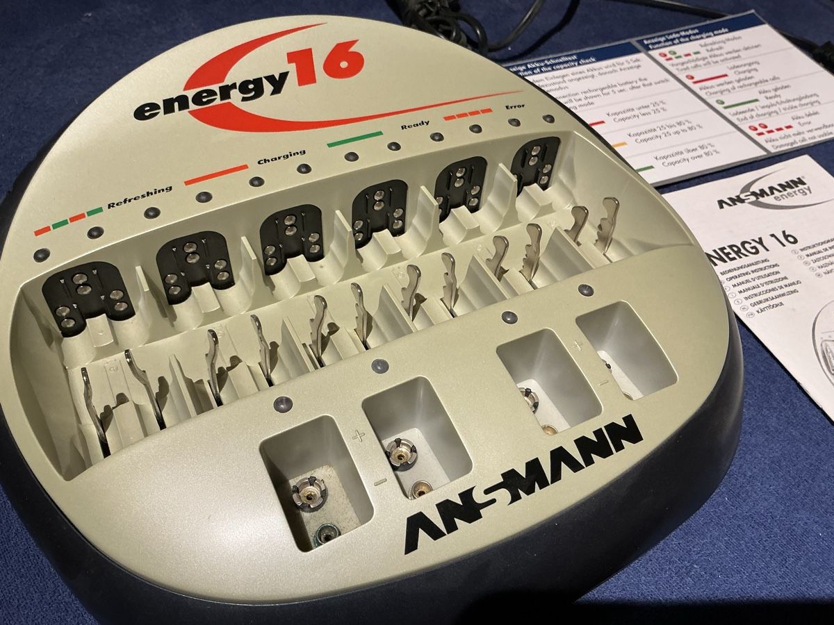 Akkus & Batterien: Batterie-Ladegerät Ansmann Energy 16 – Gebraucht aus Rafz von Cugnauls 1