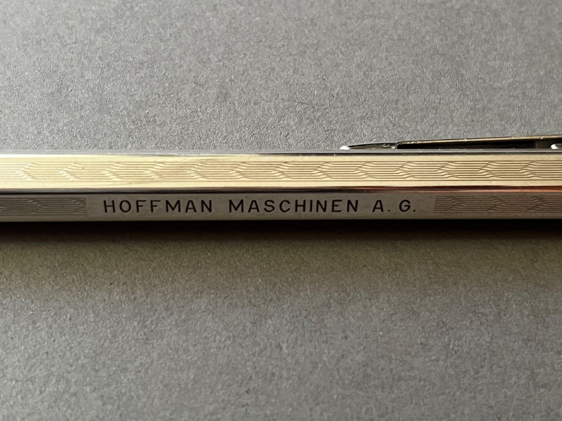 Caran D'Ache Stifte & Marker: Caran d’Ache Ecridor Schreiber Chevron versilbert ca – Gebraucht aus Zürich von FV.vintage 6