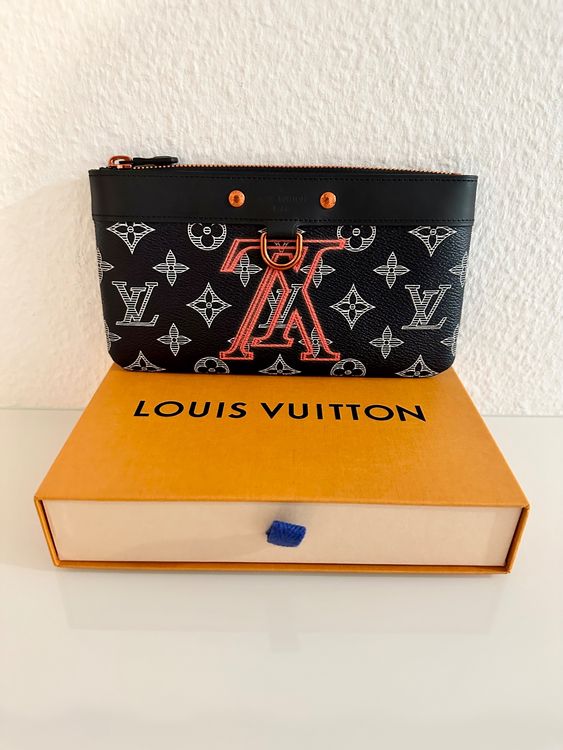 Louis Vuitton Upside Down Discovery Pochette