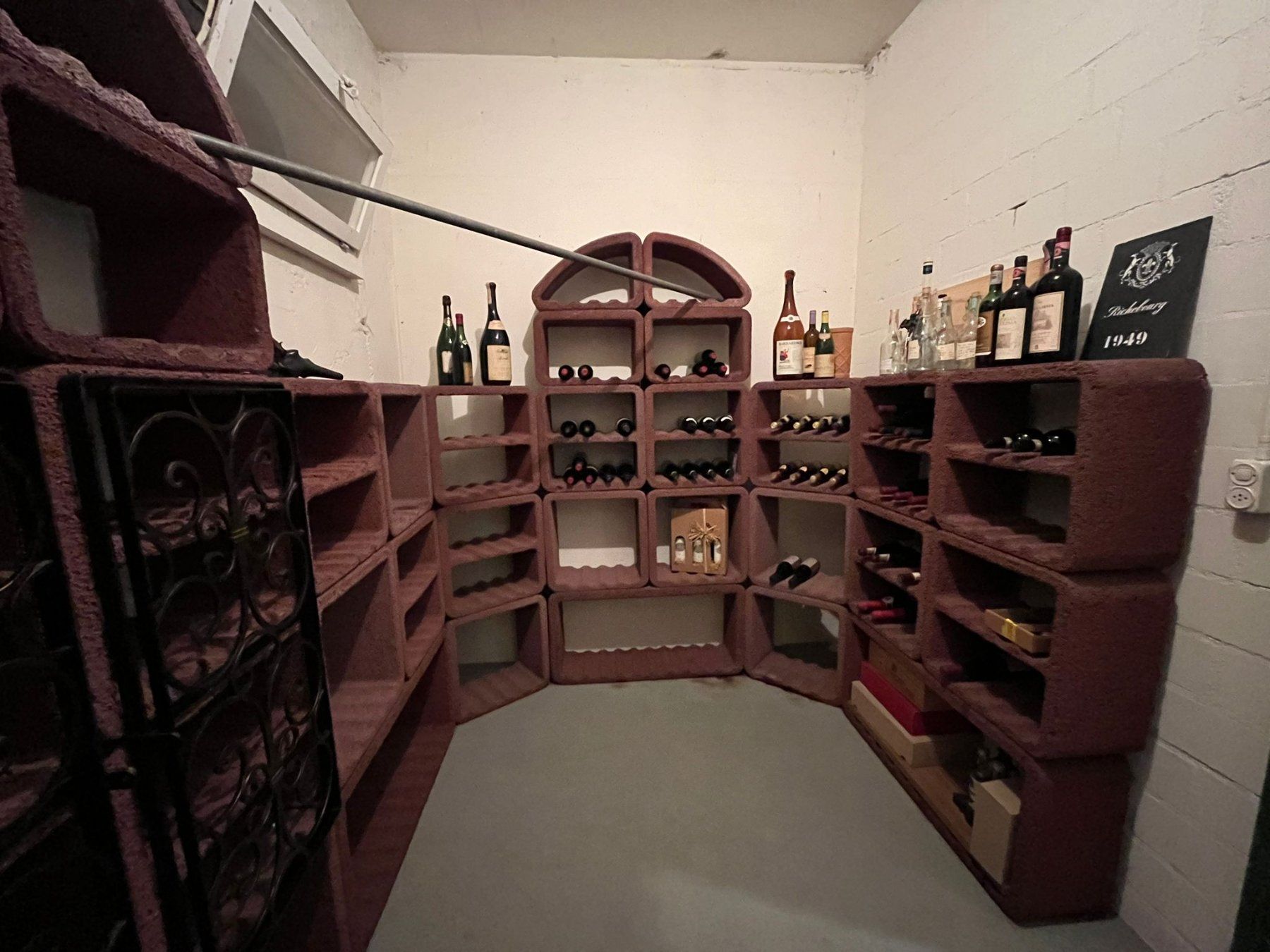 Scaffali: Weinregal aus Blähton / HydroTon – Usato da Attinghausen venduto da muenz