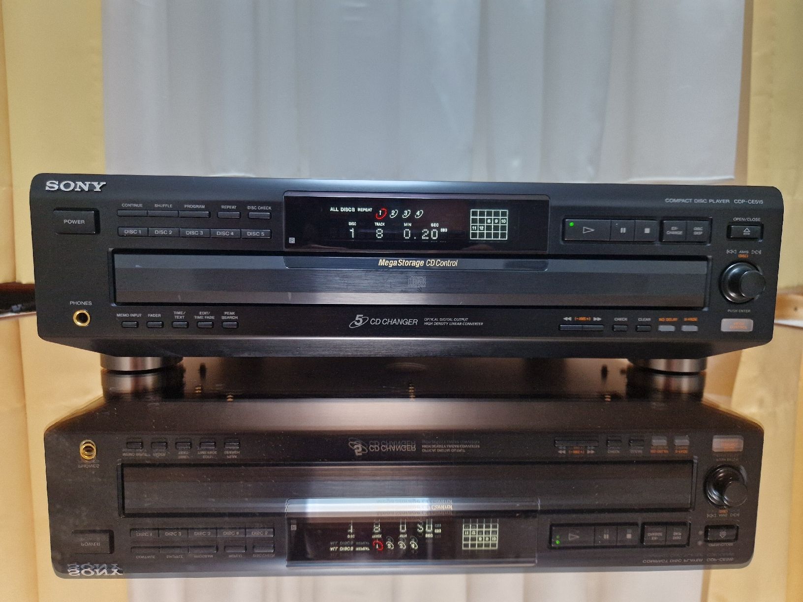 Sony Sistemi audio & multimediali: Sony Player CDP-CE 515  – Usato da Arbon venduto da Mayak_Sound