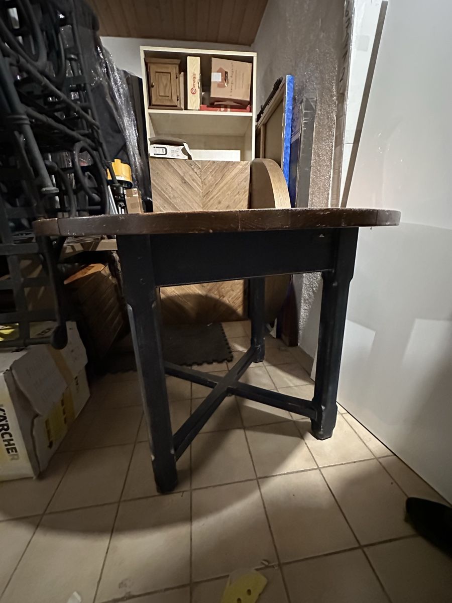 Tavoli: Table ronde vintage - charme rustique! – Usato da Thônex venduto da Andre.olvs 1
