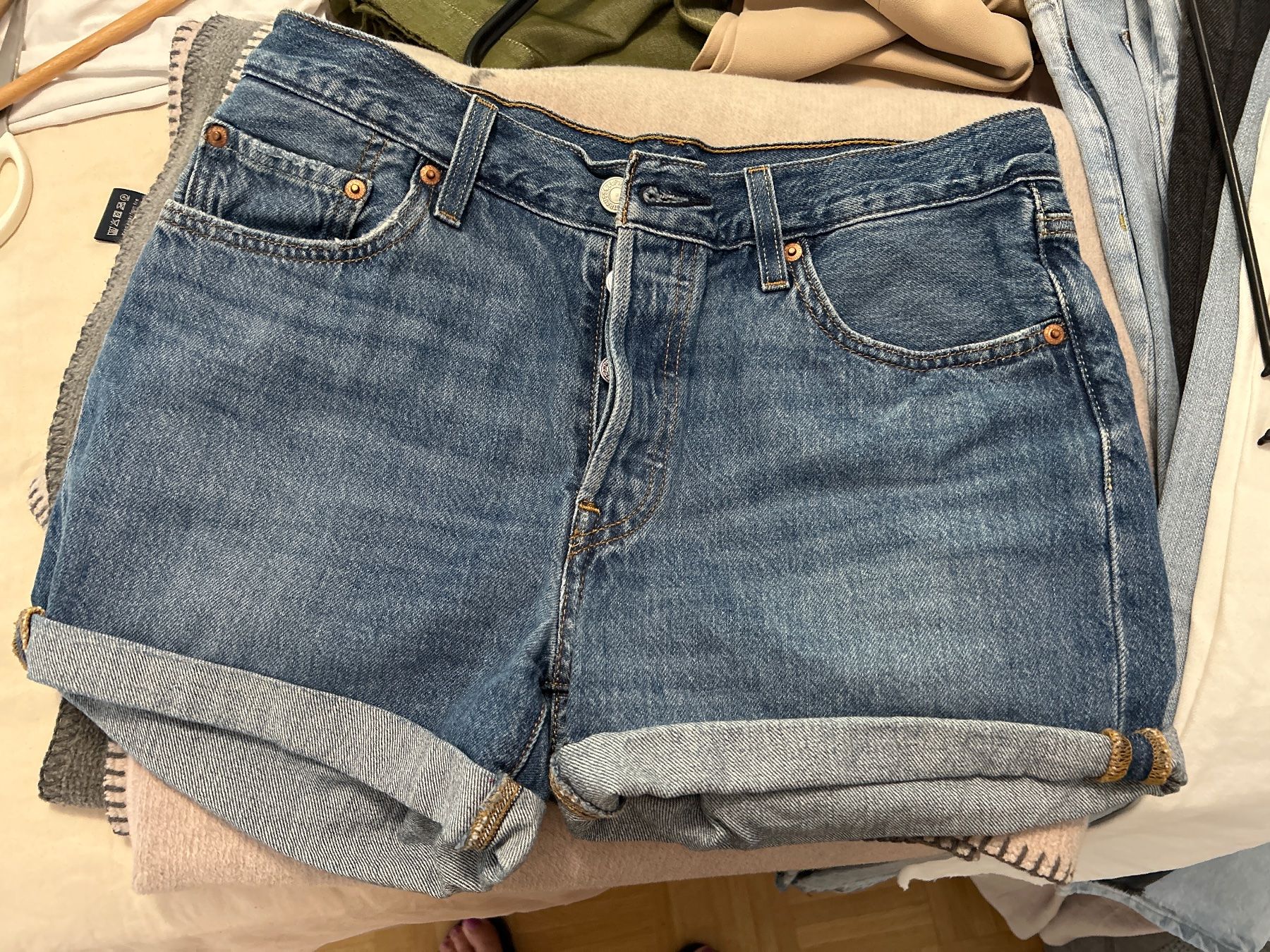 Levi's Jeans: Shorts Levis Gr.28 – Usato da Oberdorf BL venduto da Luka02