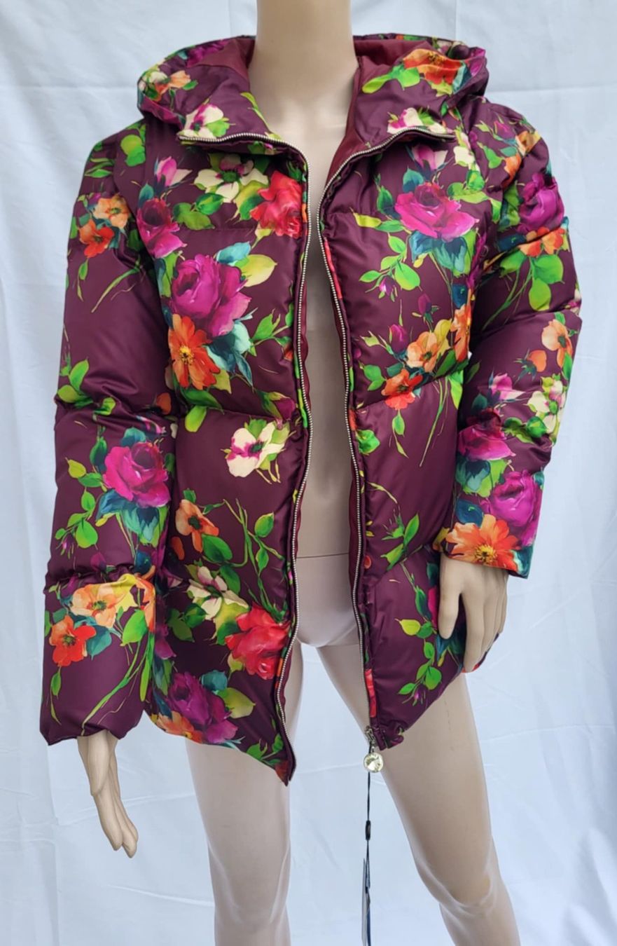 Vestes: BLUMARINE BELLISSIMO e COMODO piumino taglia : 42 IT – Neuf avec emballage d'origine à Bissone par vis_lpp9 9
