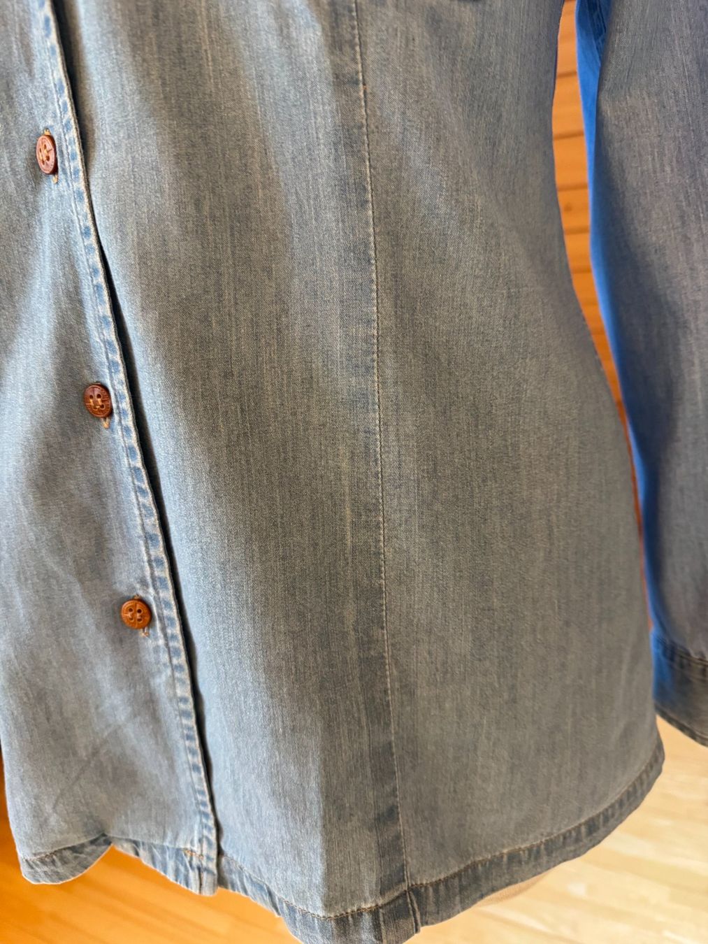 Camicette: Damen Jeanshemd hellblau mit Brusttaschen – Nuovo (secondo la descrizione) da Stäfa venduto da Mofi8712 3