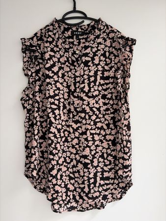 Top DKNY Gr. XL