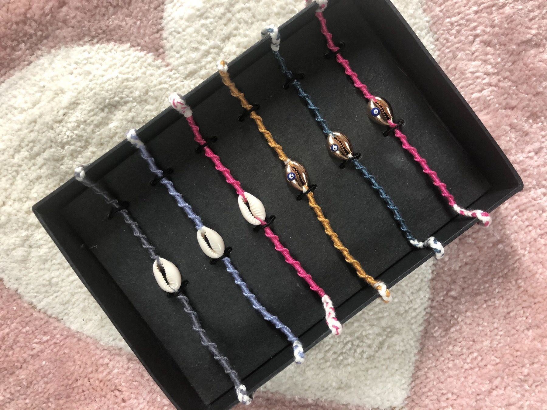 Bracciali & Braccialetti: Bracelets faits main, prix à l’unité, neufs – Nuovo e nell'imballaggio originale da Carouge GE venduto da Emilynette 2