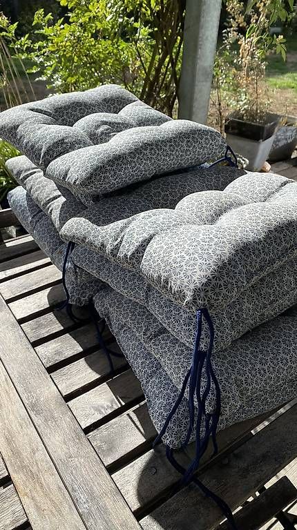 Kissen: IKEA Stuhlkissen – Gebraucht aus Möriken AG von Beppo3
