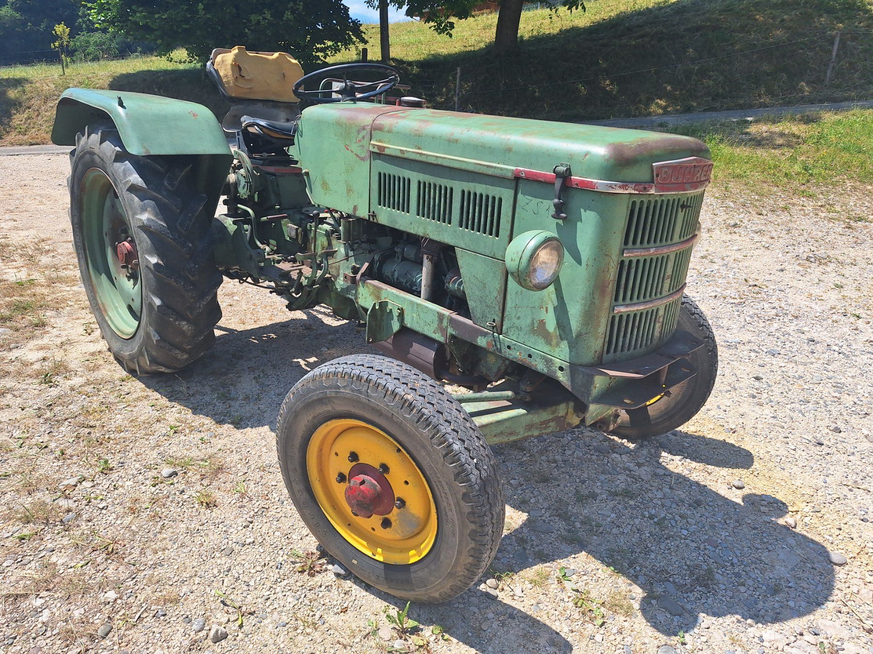Tracteurs: Oldtimer Traktor Bührer mit Messerbalken – D'occasion à Eptingen par HackerPschorr 4
