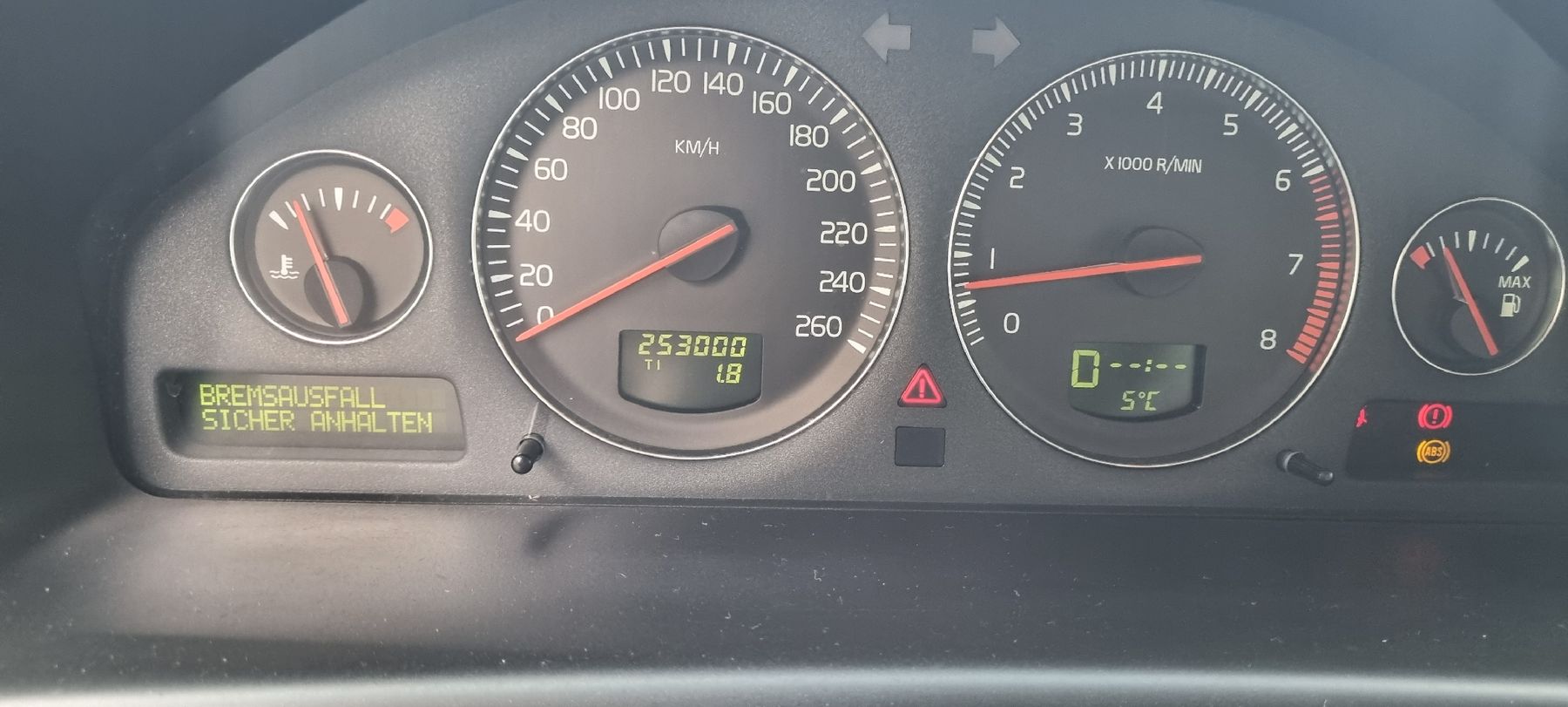 Volvo Automobili: VOLVO S60 2.5 – Usato da Murgenthal venduto da Zeki60 9