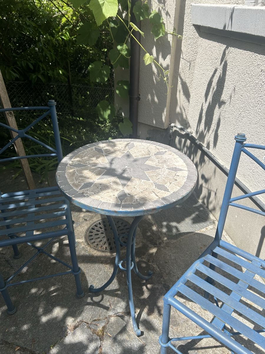 Set di tavolo e panche: Gartentisch+Stühle aus blauem Metall – Usato da Binningen venduto da alb_72k2 3