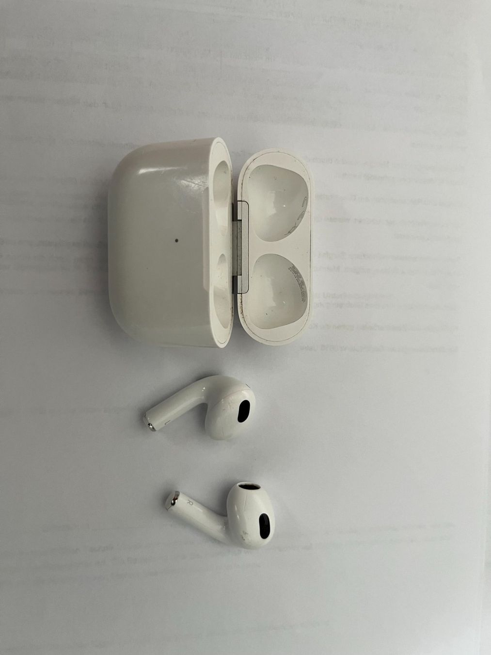 Apple Kopfhörer: Apple Airpods 3rd  Generation A2566 – Gebraucht aus Killwangen von Fahrer02