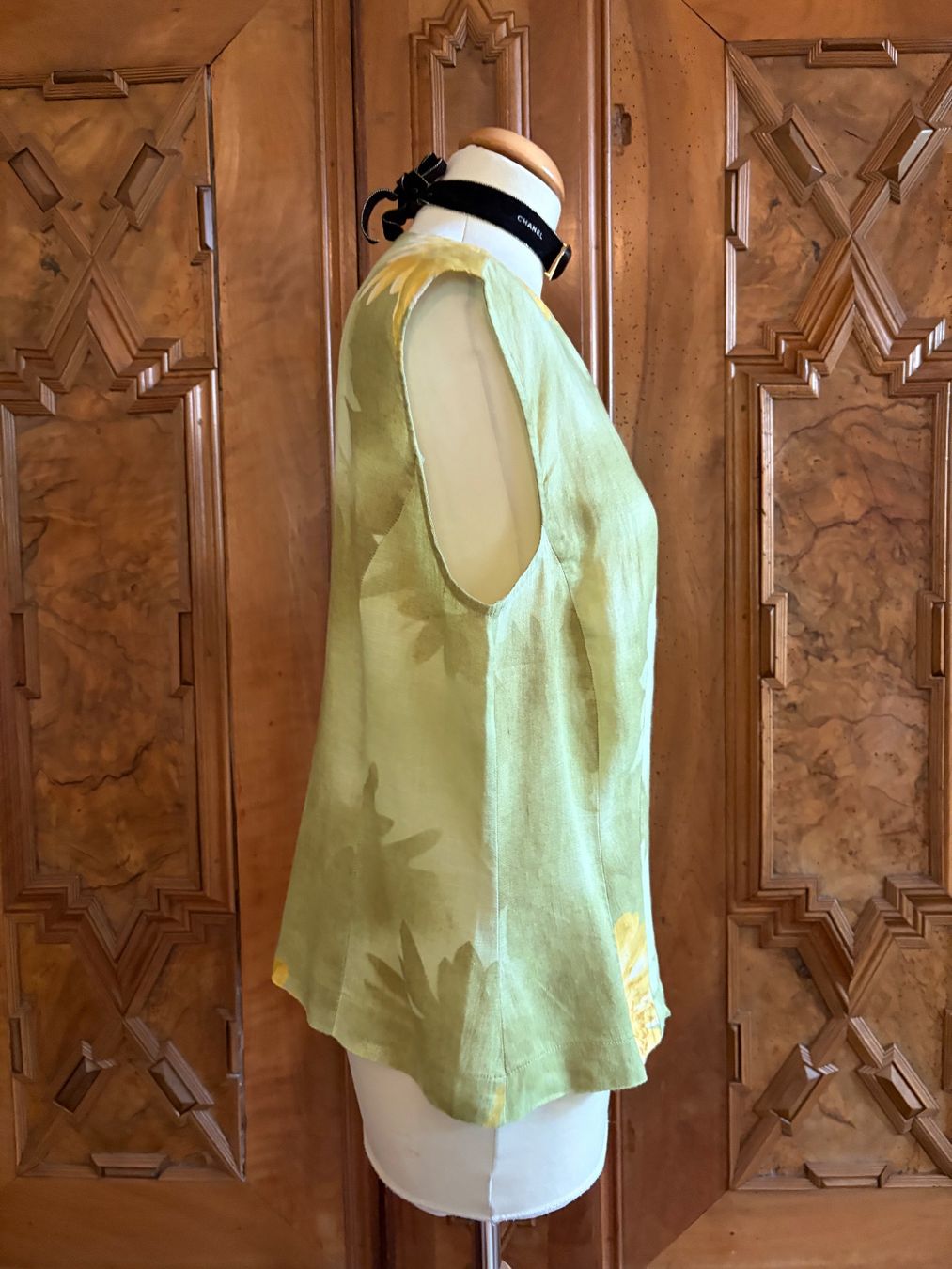 Versace Chemisiers: VERSE / VERSACE  Schwestermarke /  Bluse Weste Gr. 42  NEU – Neuf (Voir description) à Interlaken par Bona55 2
