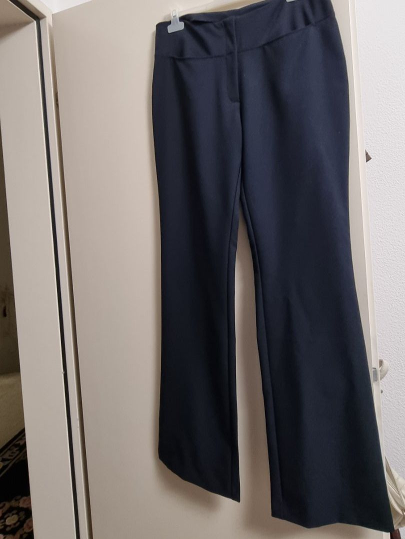 Benetton Pantaloni: Hose, Benetton  Gr. 38 – Nuovo e nell'imballaggio originale da Geroldswil venduto da Agapanthus22 1