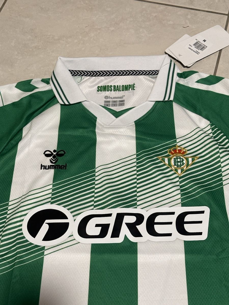 Hummel Canottiere & Pantaloni: Betis Sevilla Trikot – Nuovo e nell'imballaggio originale da Zollikofen venduto da Marvin_Hal 1