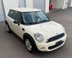 Mini Cooper One 1.6 Benzin CH mit nur 136' 000km