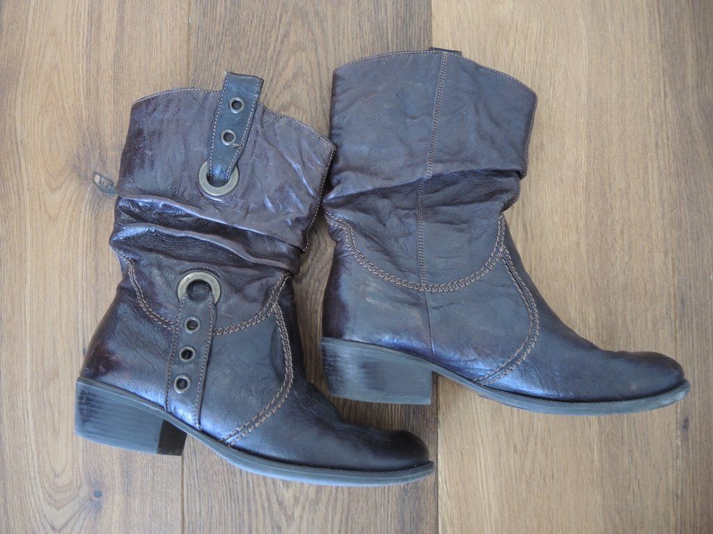 Scarpe da donna: Leder Stiefel Damen – Usato da Steffisburg venduto da AppOffDotCom 1