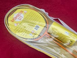3x Badminton Set [NEU] Sommerferien 6x Schläger 6x Federball