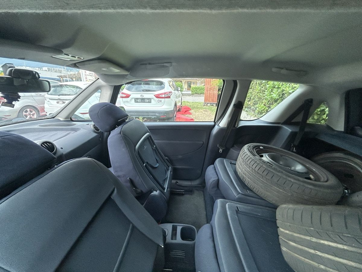 Peugeot Autos: Peugeot 1007 – Défectueux à Locarno par marco01043 5