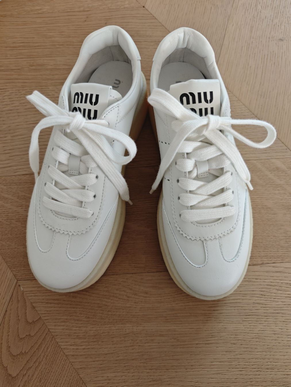 Miu Miu Scarpe da donna: MIU MIU Platform Sneakers – Nuovo (secondo la descrizione) da Erlenbach ZH venduto da nlh 1