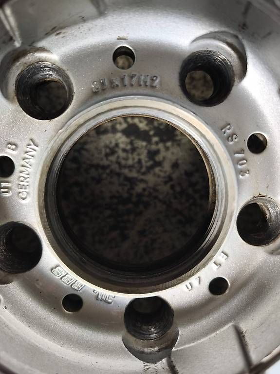 Cerchioni: Original BBS RS 703 8jx17 Felgen  – Usato da Zihlschlacht venduto da rad_vvm9 4