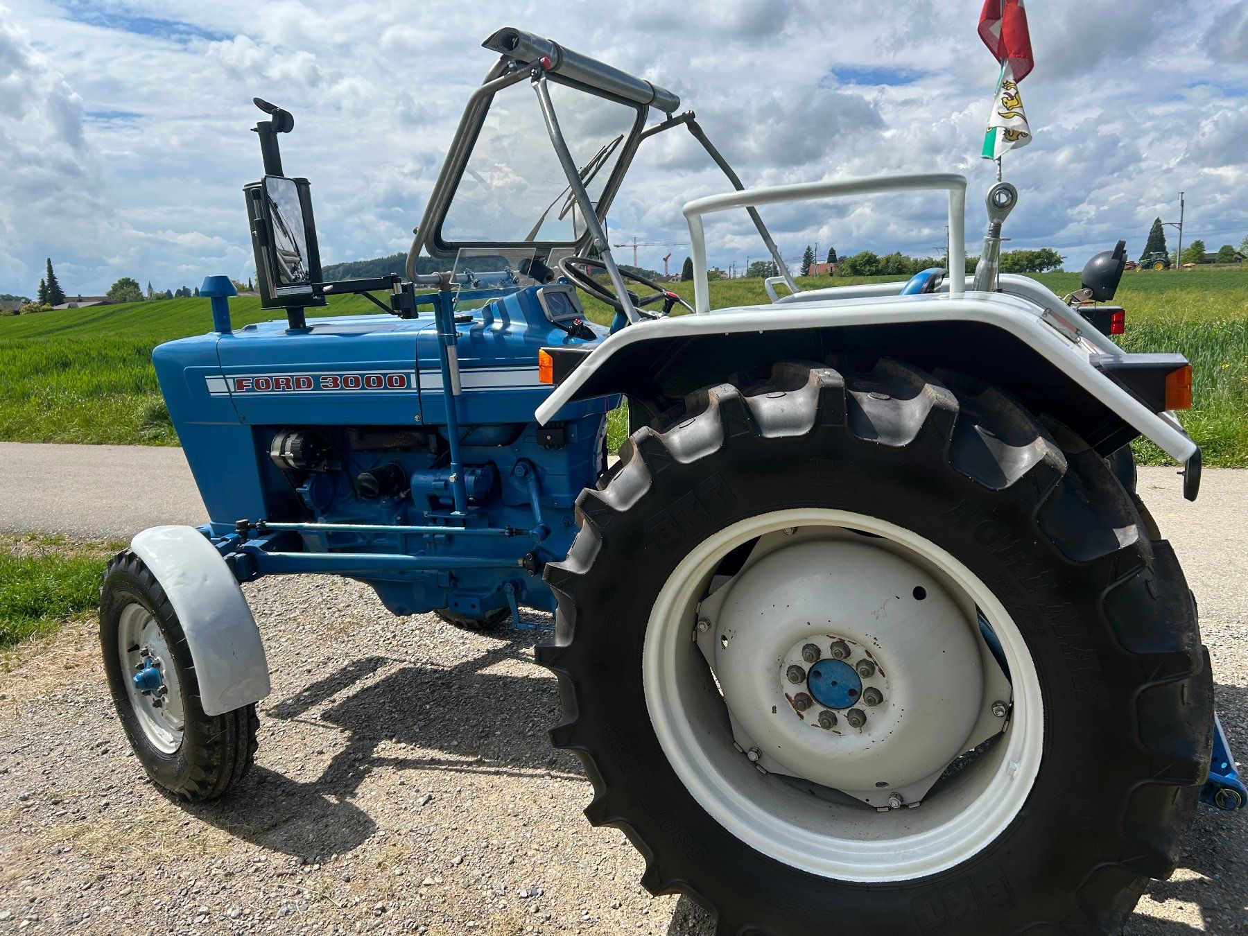 Ford Traktoren: Ford 3000 Traktor – Gebraucht aus Sulgen von ulita 1