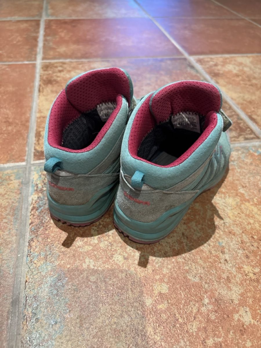 Lowa Scarpe per ragazzi: Lowa Trekkingschuhe Gr. 33 – Usato da Waldstatt venduto da Imaginary 1
