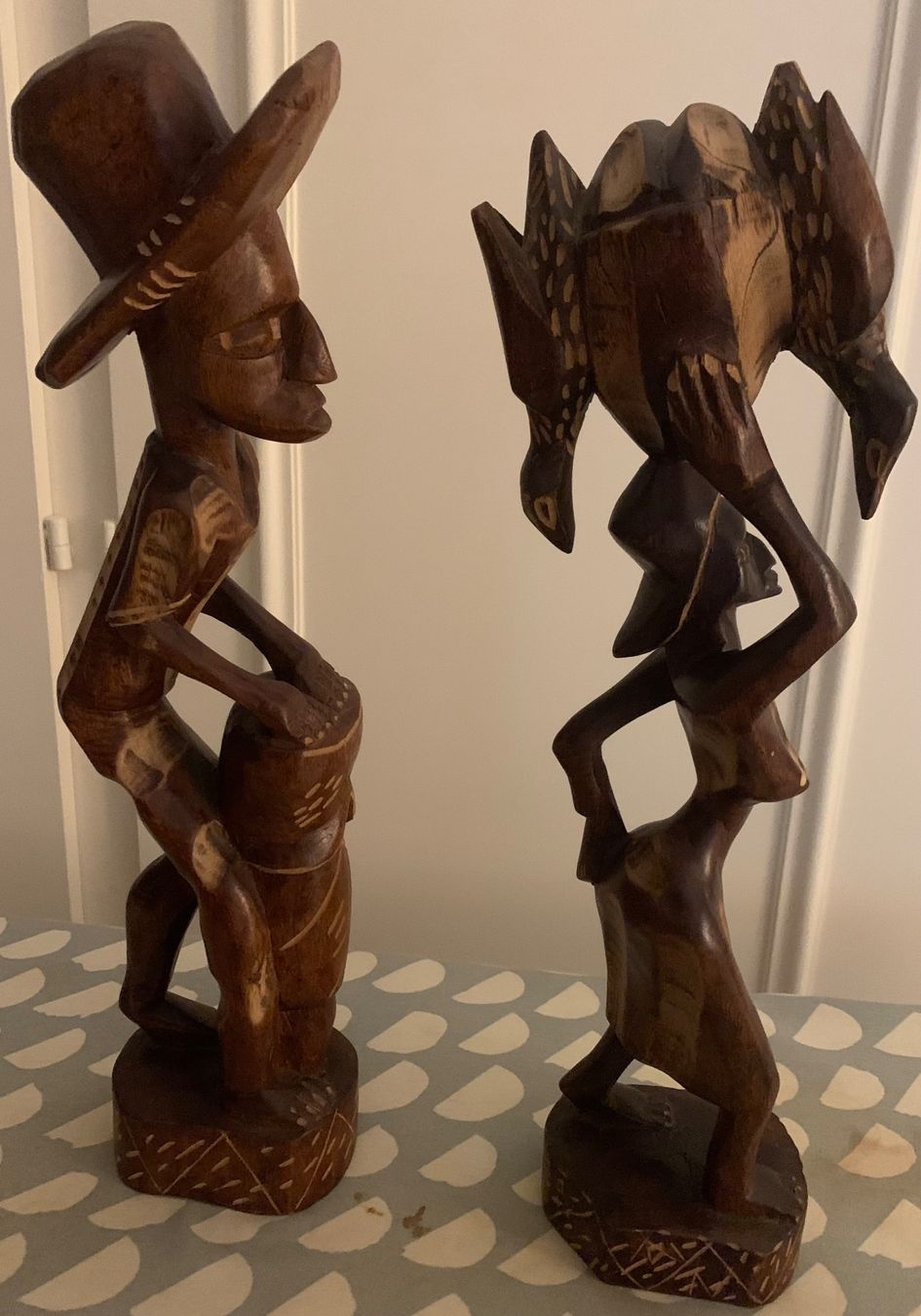 Sculptures & Statues: Deux statuettes en bois sculpté artisanat – D'occasion à thonex par begochiqui 3