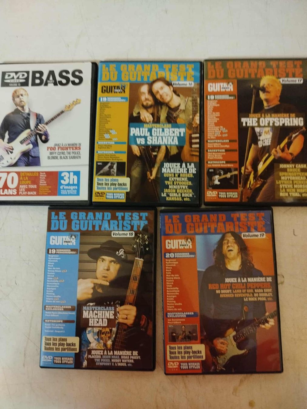 Tutti i DVDs: Dvd  pour apprendre la guitare – Usato da La Chaux-de-Fonds venduto da Emmaus2300CDF 4