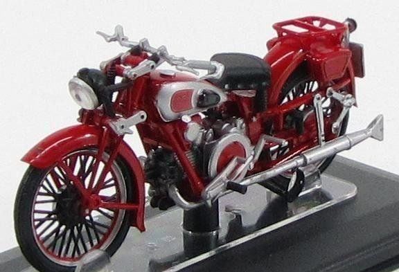 Moto Guzzi Kit di modellismo & Modellini statici: Moto Guzzi G.T.W. , 1:24 – Nuovo e nell'imballaggio originale da Goldach venduto da Feivel9