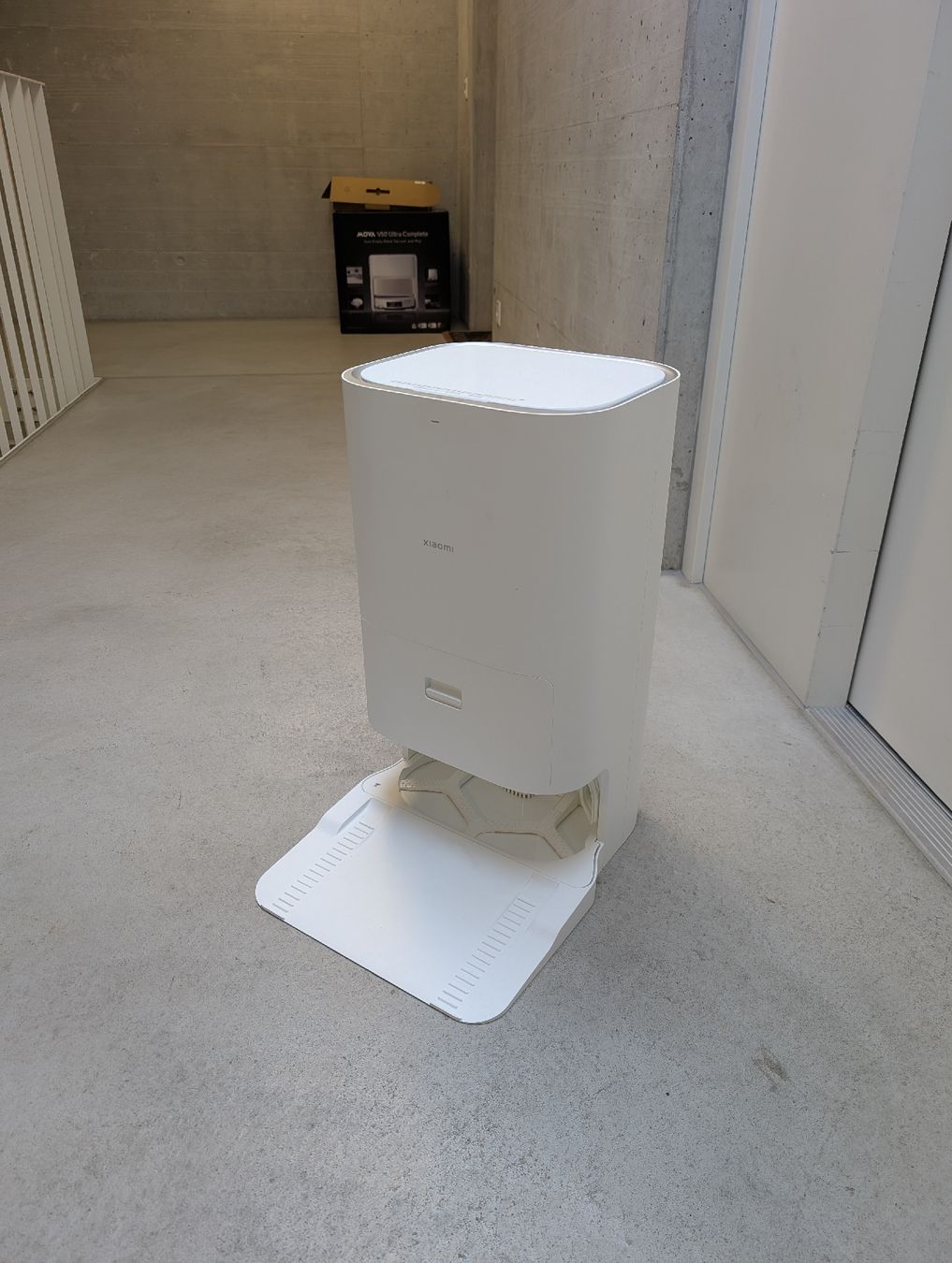 Xiaomi Aspirapolveri & Accessori: Xiaomi V10+ charging station  – Usato da Biel/Bienne venduto da caseum 2