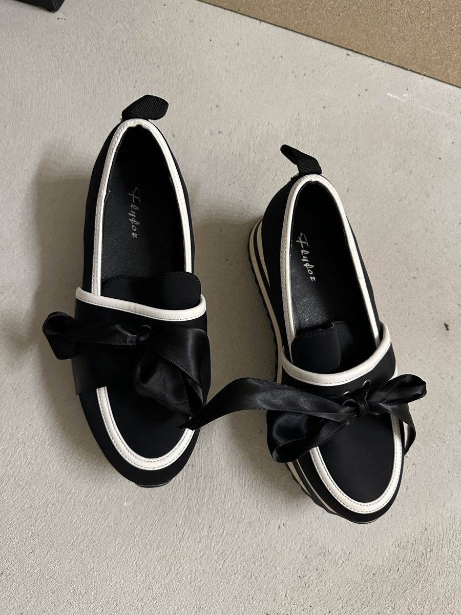 Scarpe da donna: Schicke Halbschuhe mit Schleife – Nuovo (secondo la descrizione) da Dübendorf venduto da Magis_Stuff 1