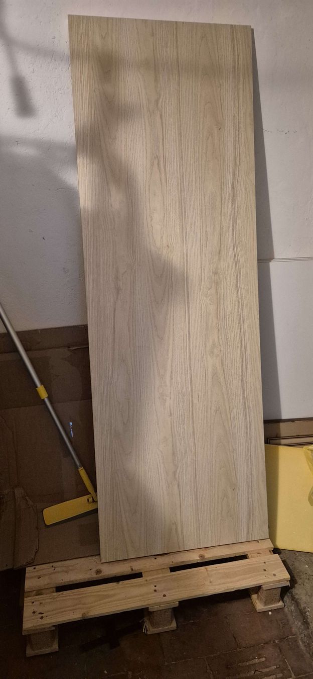 Ikea Piatti di portata: IKEA EKBACKEN Arbeitsplatte Eicheneffekt neu – Usato da Hofstetten SO venduto da IgorMarijak 2
