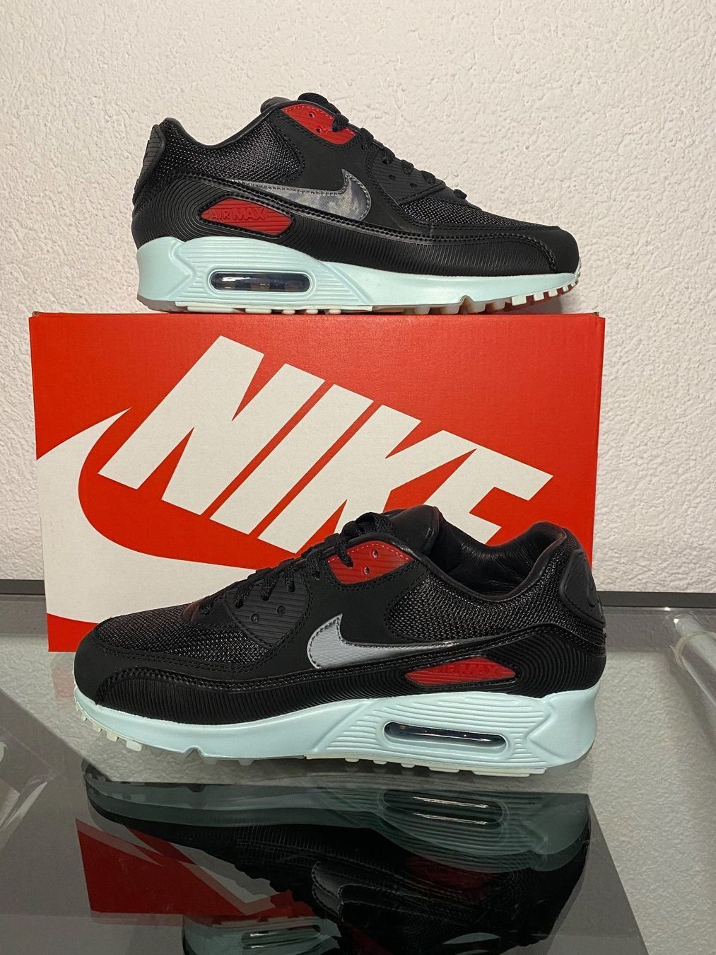 Nike Scarpe da uomo: AIR MAX 90 PREMIUM VINYL – Nuovo e nell'imballaggio originale da Obersaxen venduto da Bob-omb 3