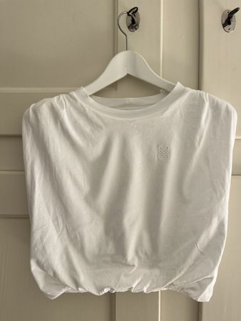Sandro cropped Top mit Monogram