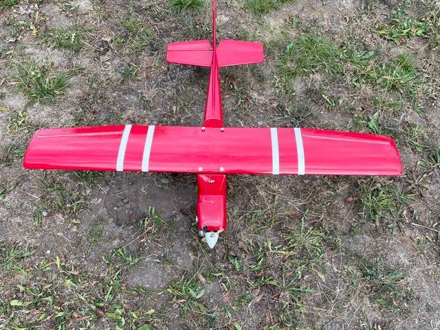 Modellismo RC: RC- Motorflugzeug – Usato da Rudolfstetten venduto da Rrst1968 1