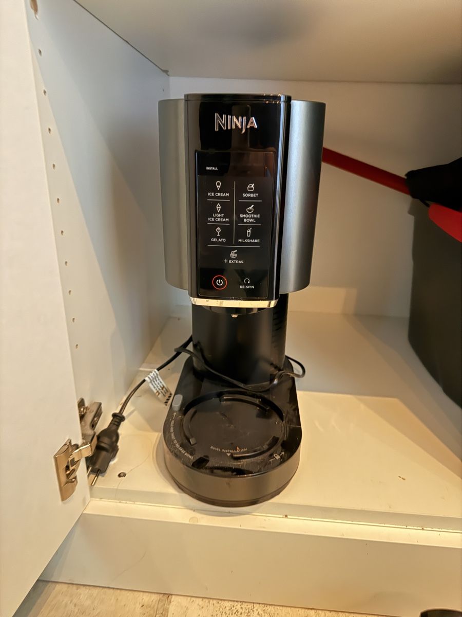 Küchengeräte: Ninja CREAMi Glacemaschine mit 7 Programmen – Gebraucht aus Adliswil von JaniqueN 2