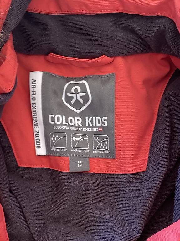 Completi: Combinaison de neige ski enfant 98 – Usato da Vauffelin venduto da mimosa08 1