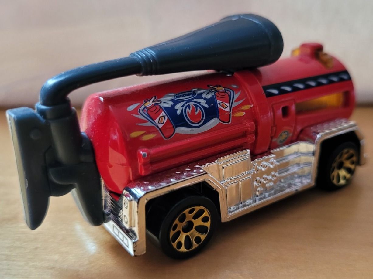 Matchbox Modellini d'auto: FIRE EXTINGUISHER- 1:64 – MATCHBOX 2003 – Usato da Neftenbach venduto da Mador6 2