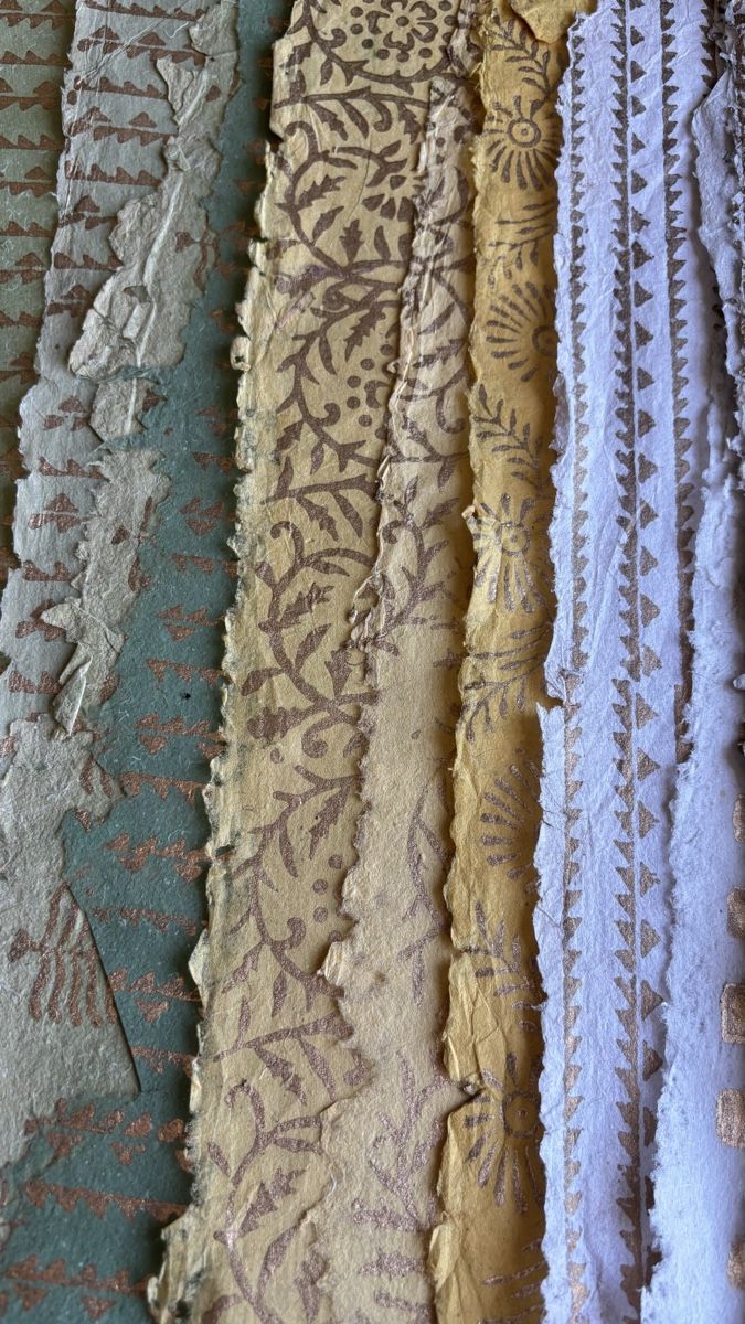 Papiere: Handgeschöpfte Papierbögen – Gebraucht aus Zürich von amidala05