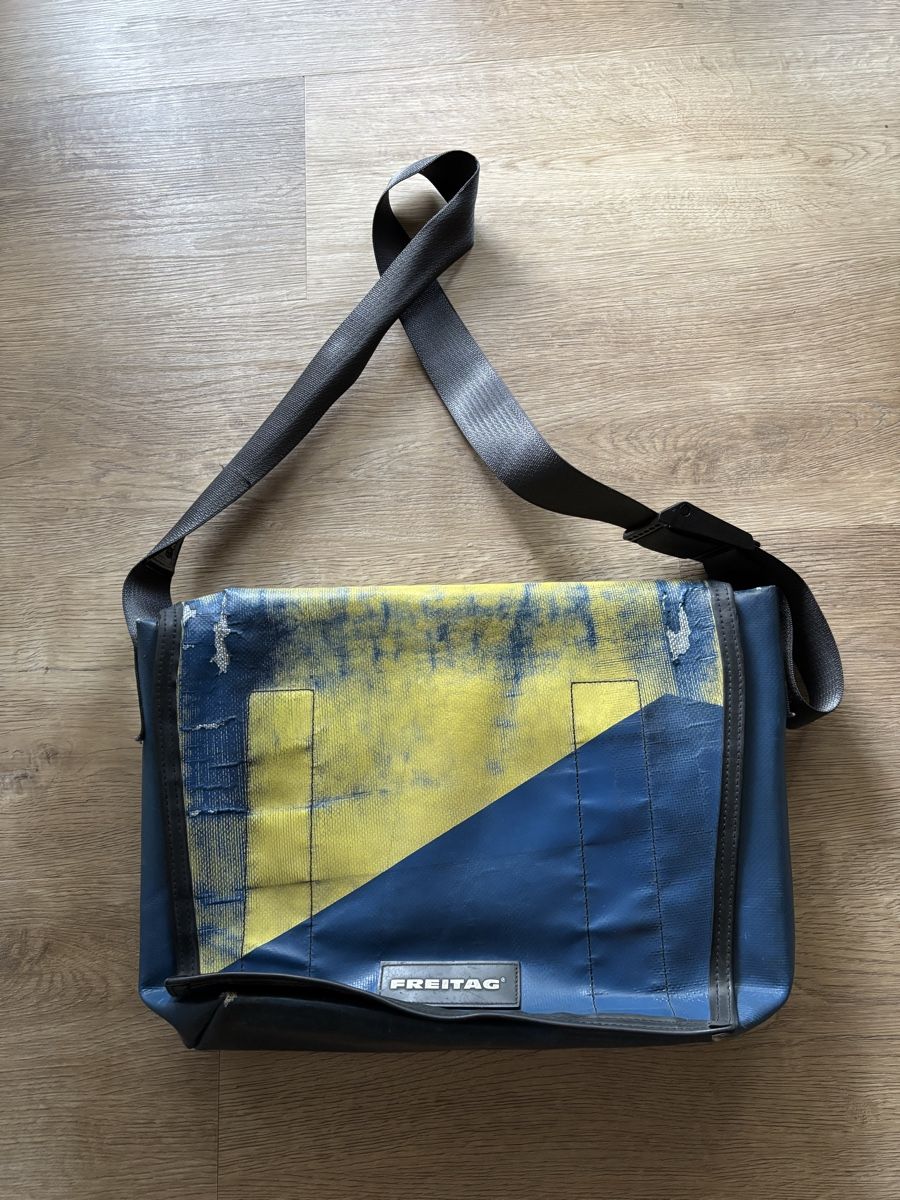 Borse: Freitag Tasche – Usato da Uster venduto da LunaSel88