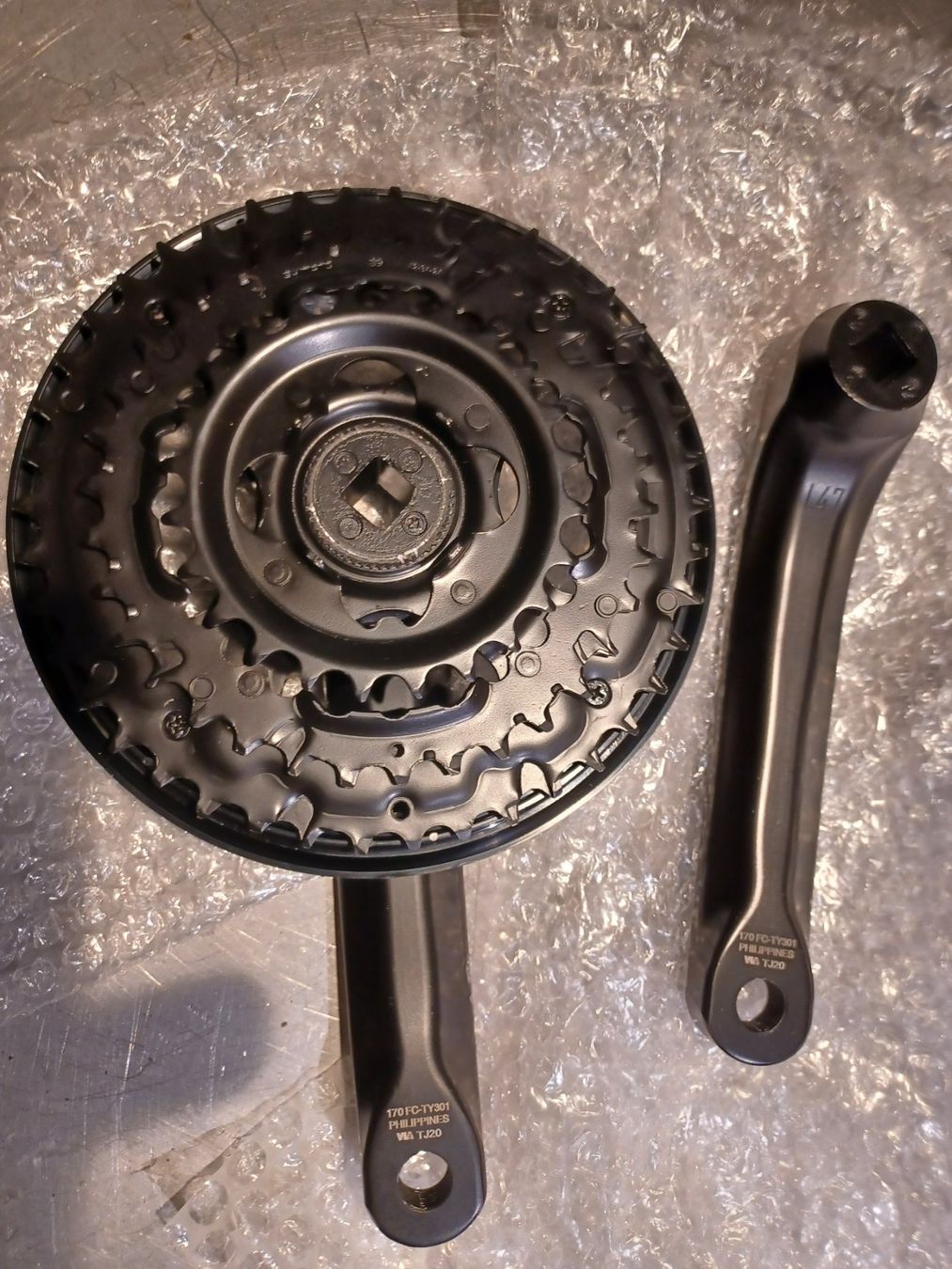 Ersatzteile: Kurbelgarnitur Shimano – Neu und originalverpackt aus Bleienbach von yupi12 3